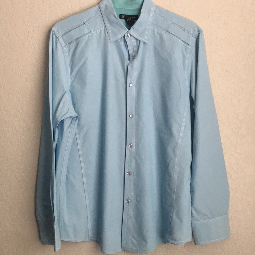 Men’s casual button down large shirt